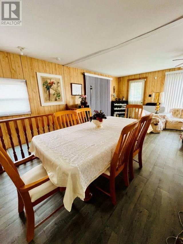 8 John Property Photo 6