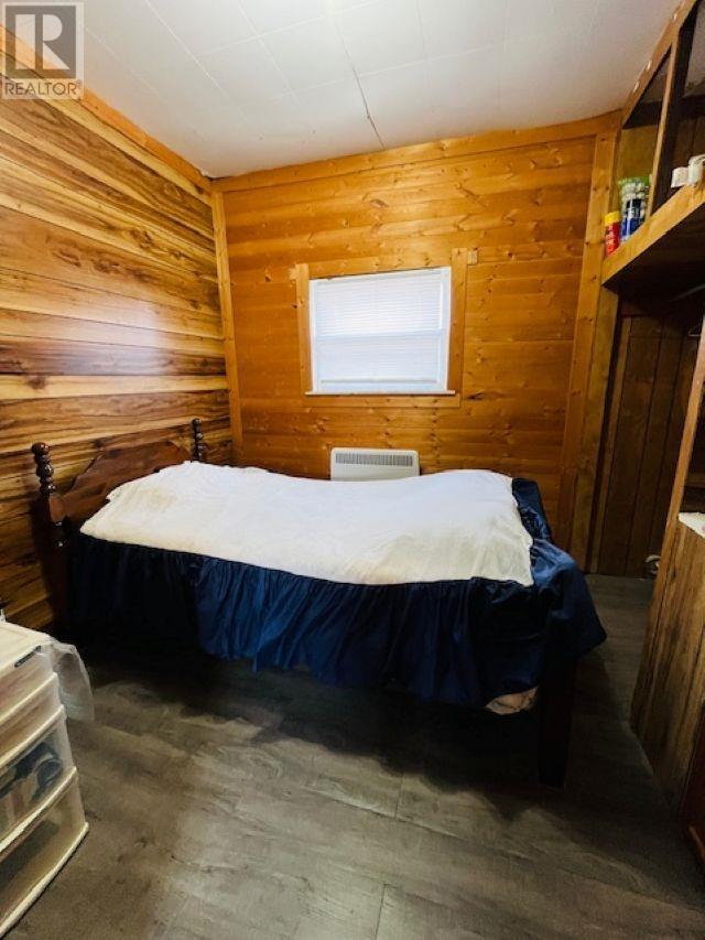 8 John Property Photo 14
