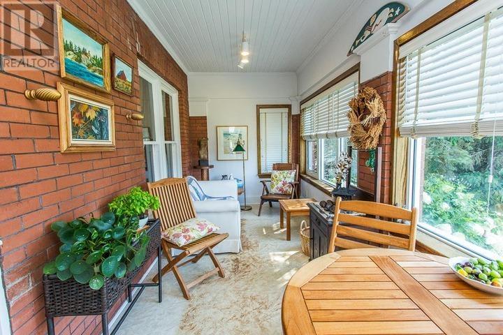 31 Taylor St Property Photo 15