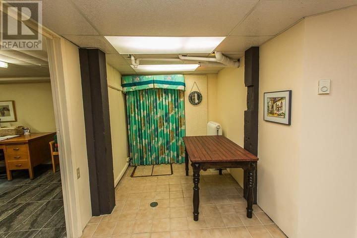 31 Taylor St Property Photo 29