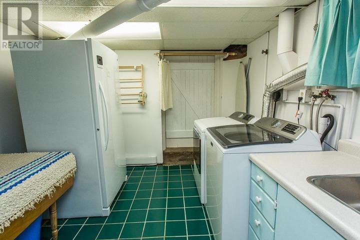 31 Taylor St Property Photo 30