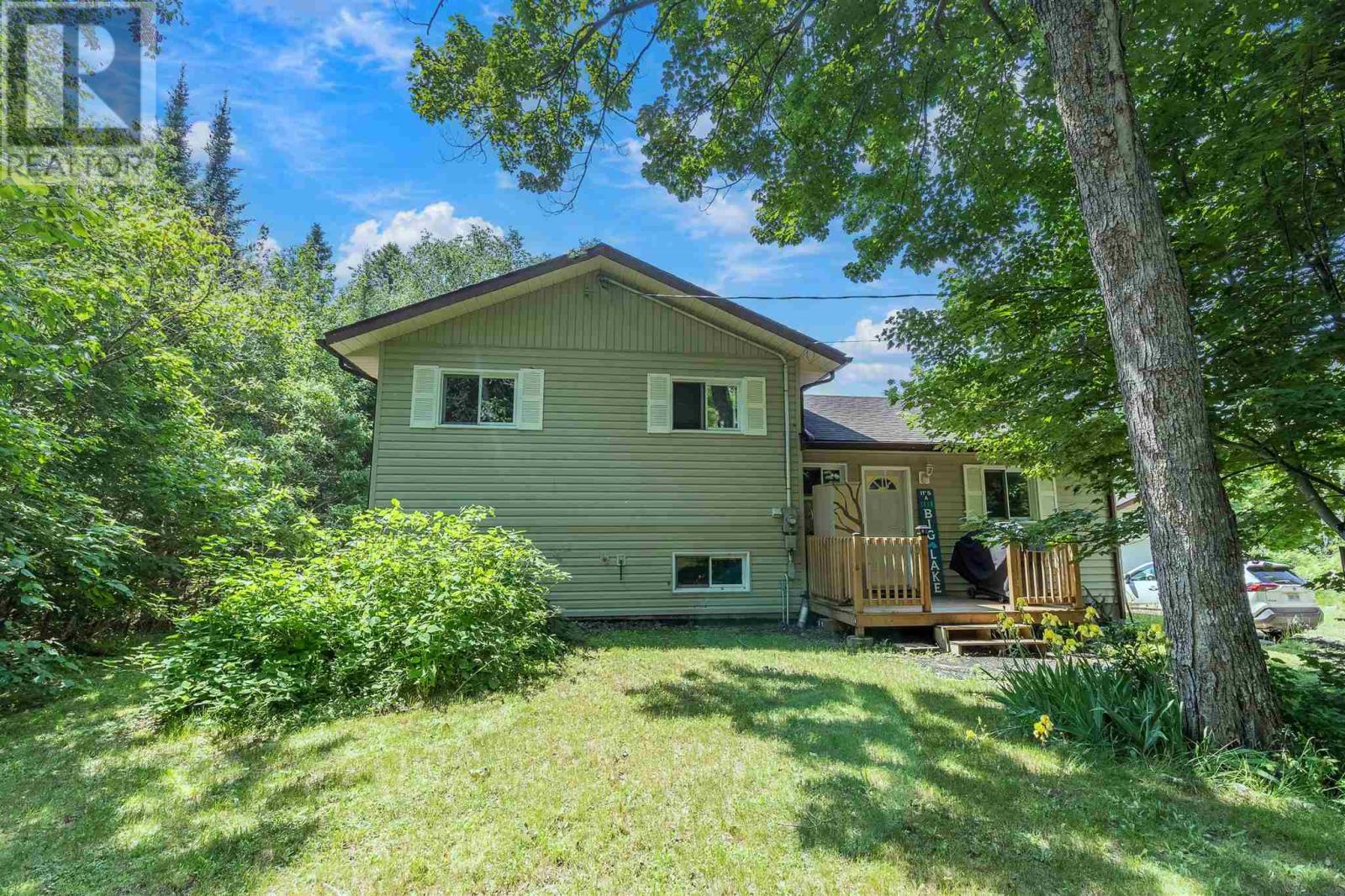 279 Nils Bay Rd Property Photo 6