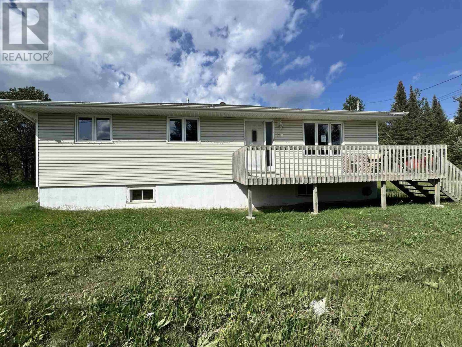 300 Martel Rd Property Photo 1