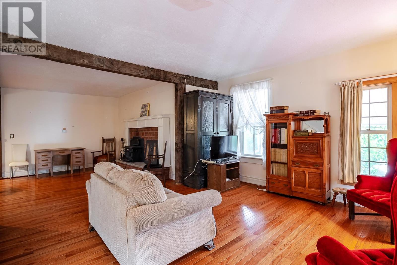 1805 Shore Rd Property Photo 17