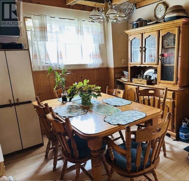 220 Fourth Lin E Property Photo 10