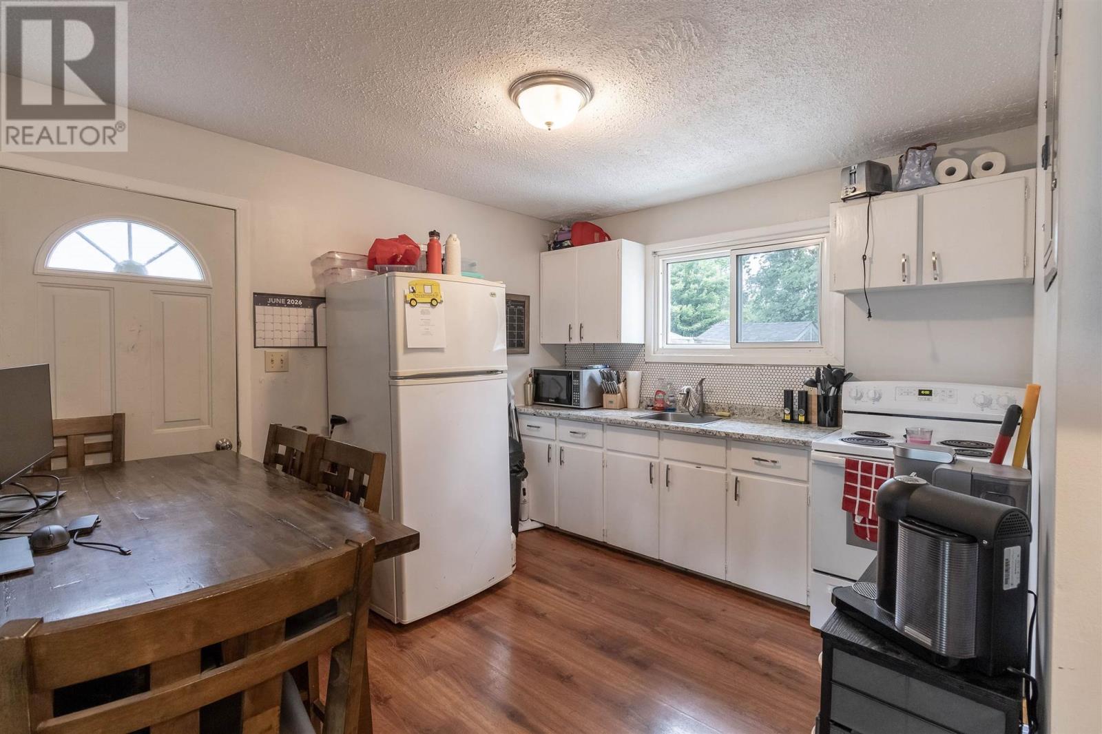 100 Amy Ave Property Photo 24