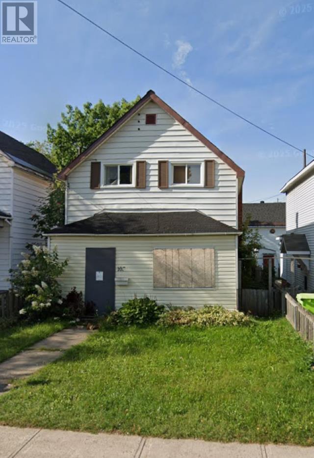 105 Albert ST E