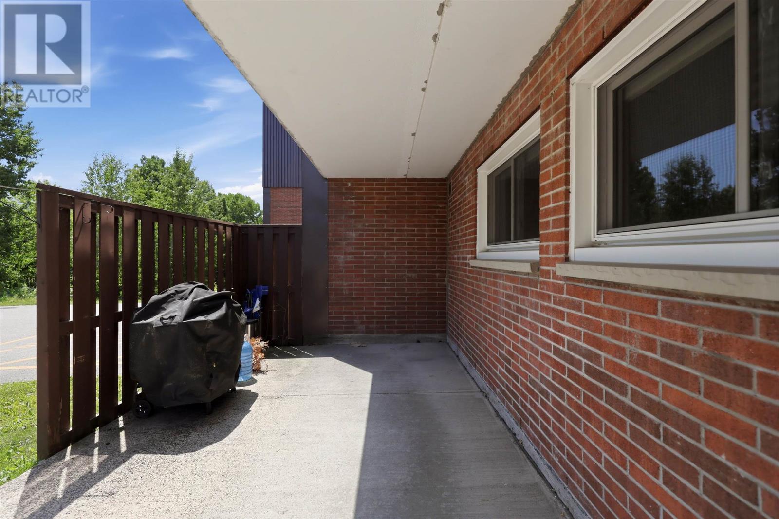 313 Macdonald Ave # 211 Property Photo 18