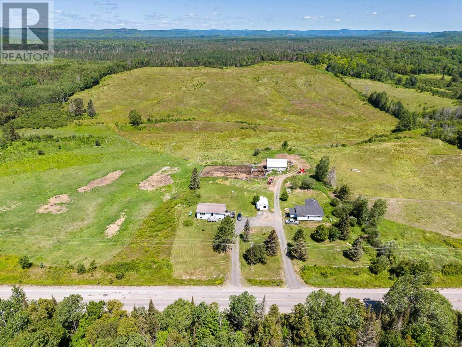 45 - 46 554 Hwy Property Photo 1