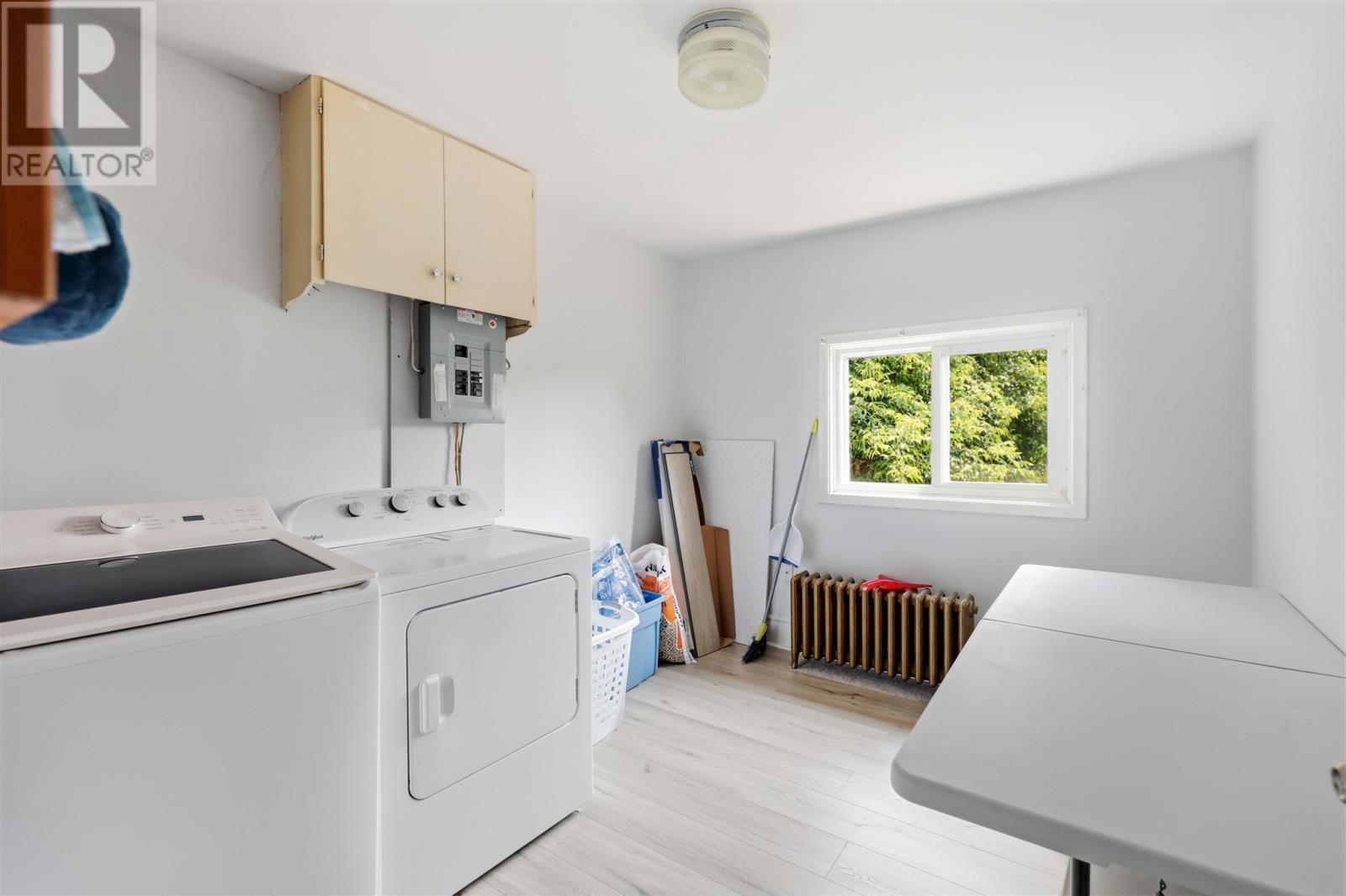 157 Alexandra St Property Photo 10