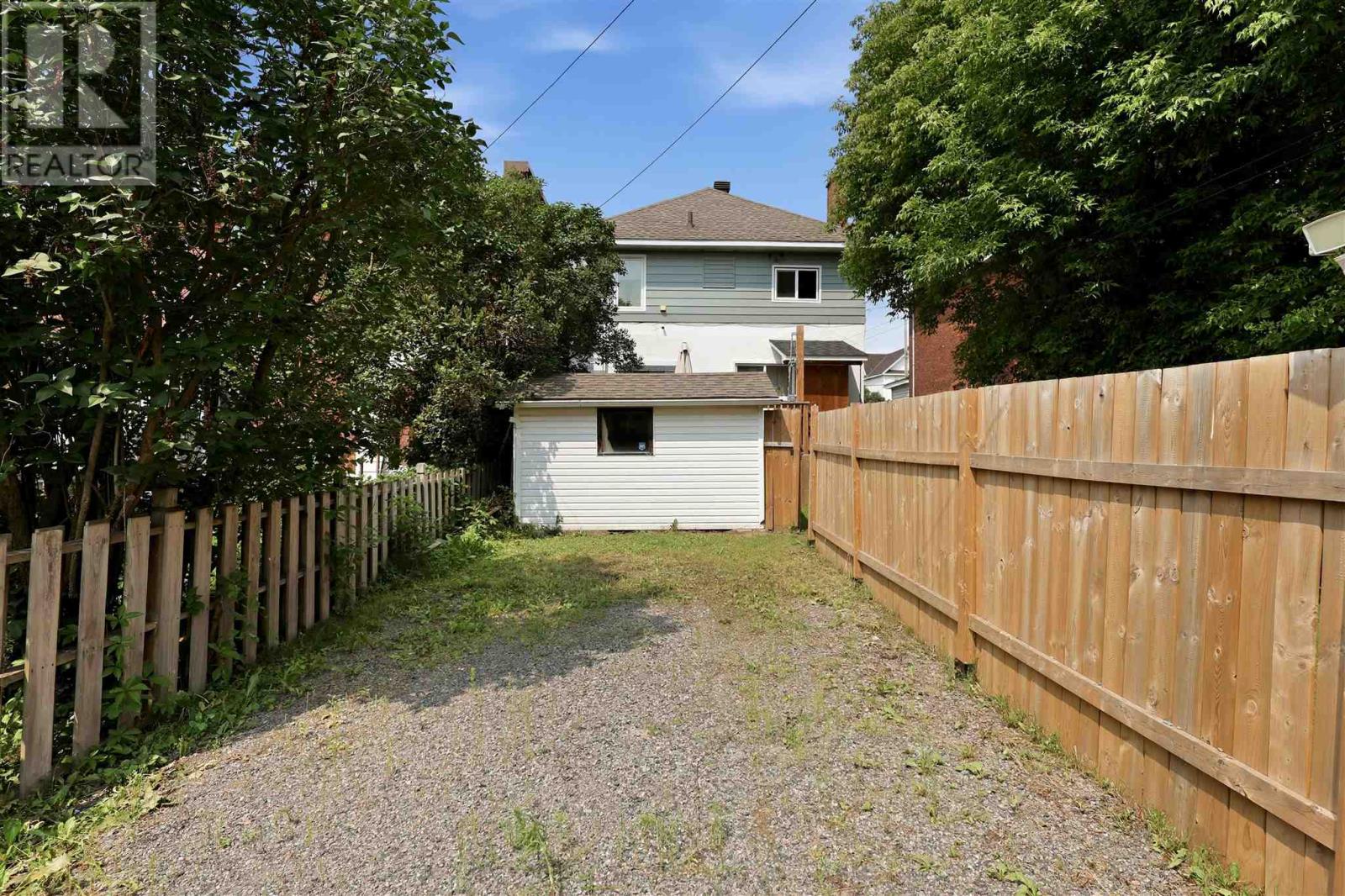 157 Alexandra St Property Photo 42