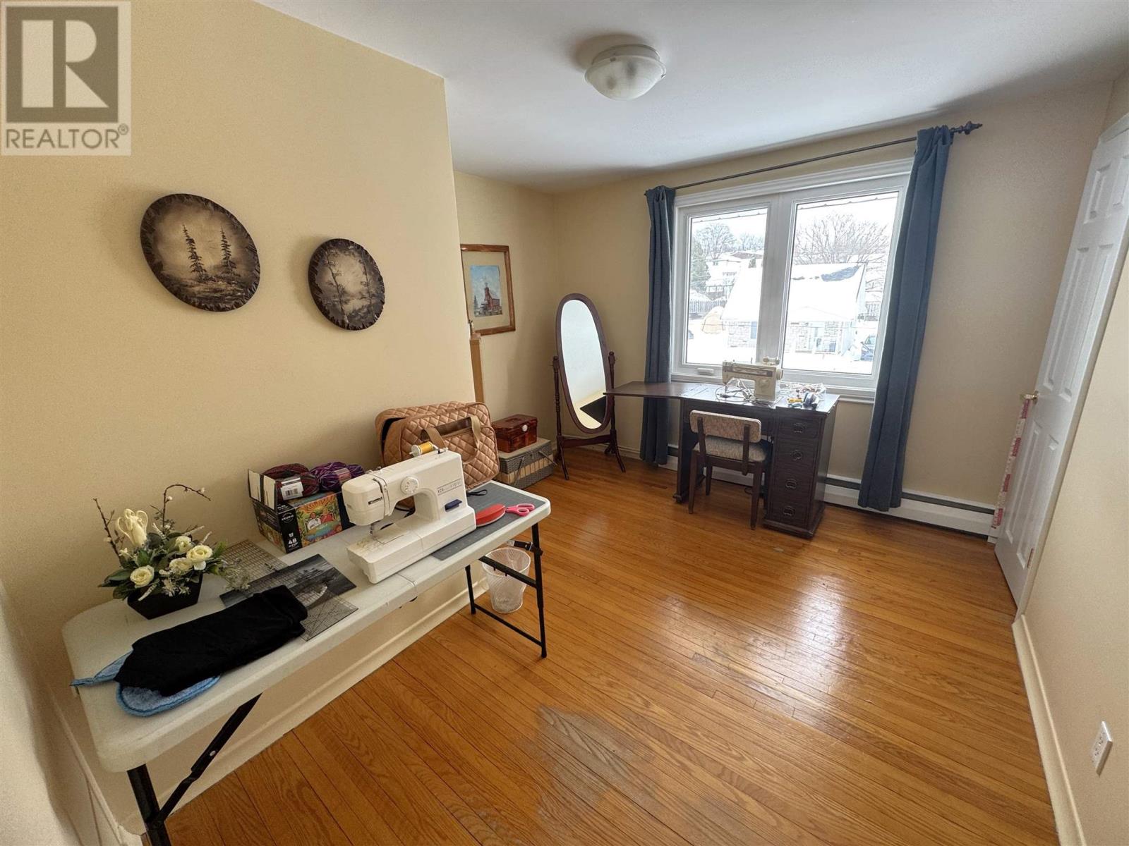 70 Roman Ave Property Photo 22