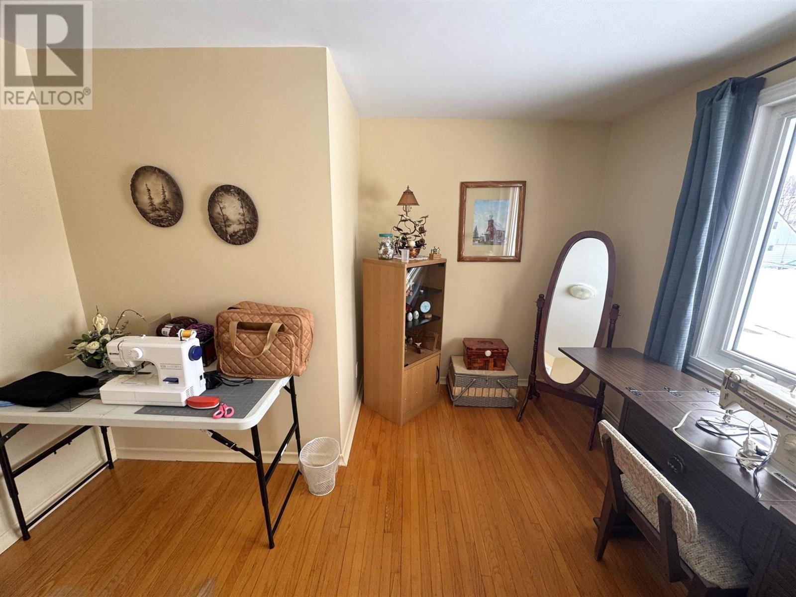 70 Roman Ave Property Photo 23