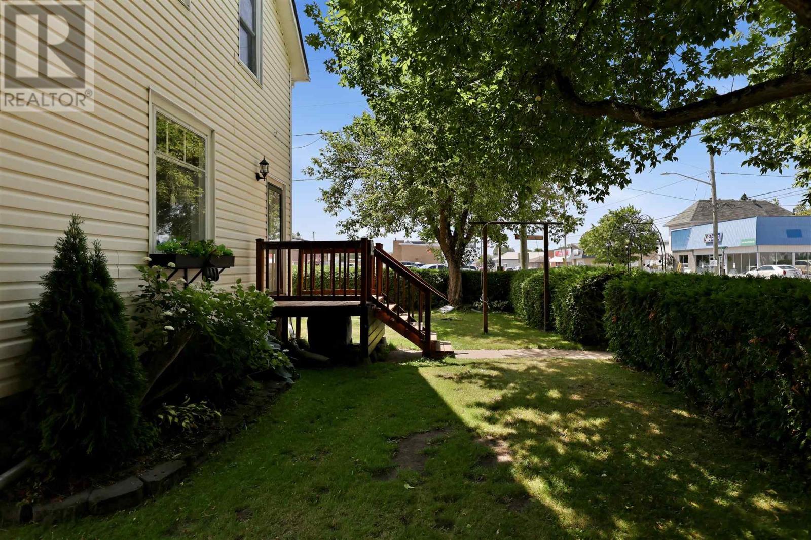219 Main St Property Photo 45