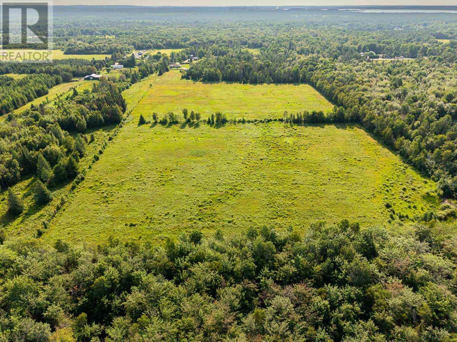 1435 Airport Rd Property Photo 7