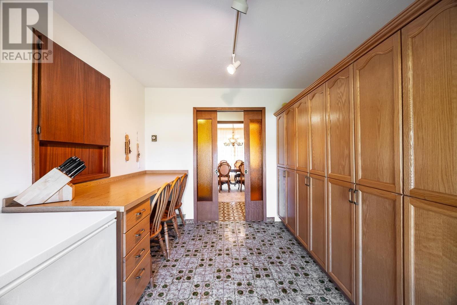 1435 Airport Rd Property Photo 25