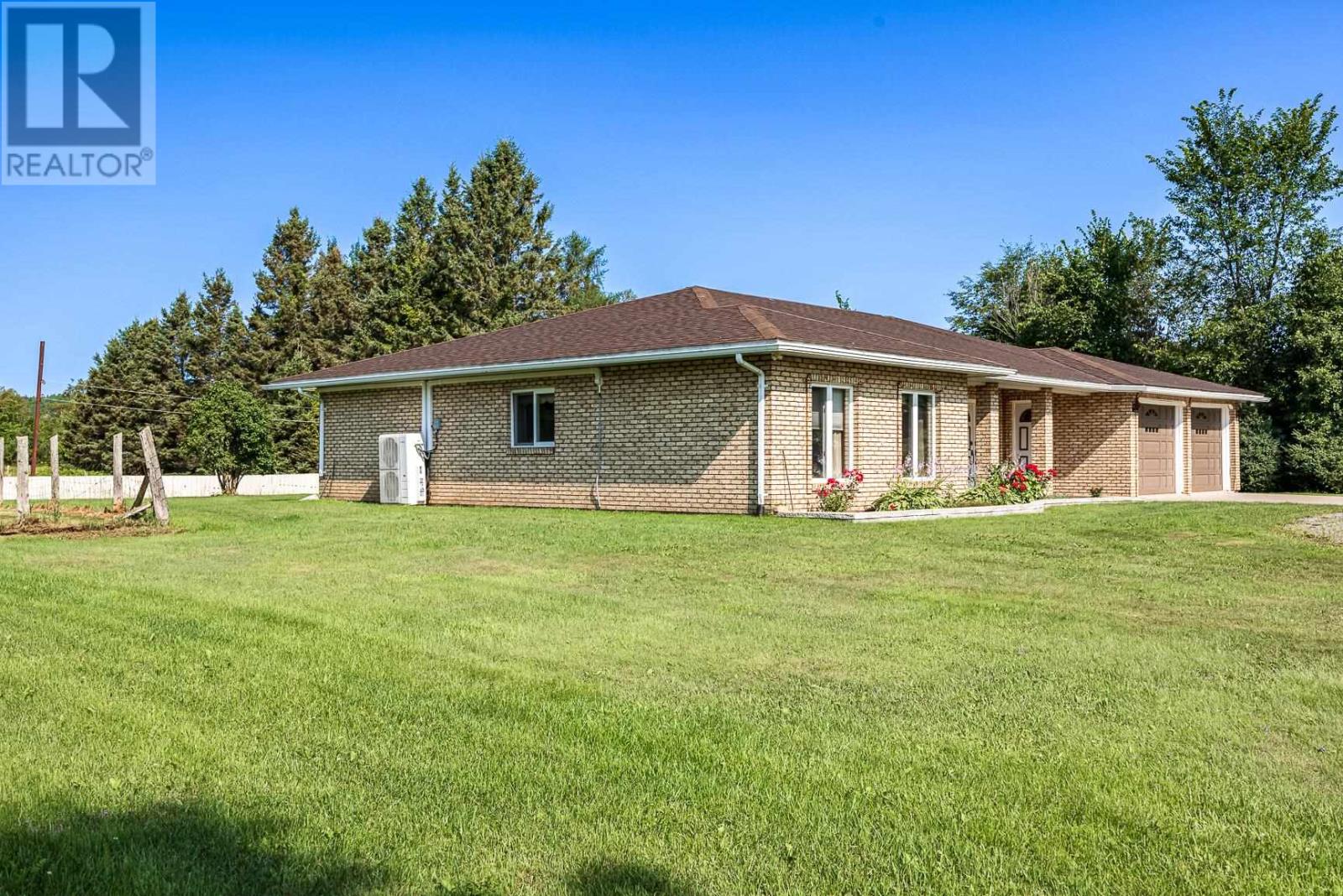 1435 Airport Rd Property Photo 32