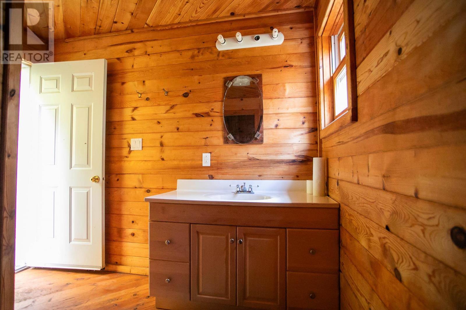 710 Trout Lake Property Photo 48
