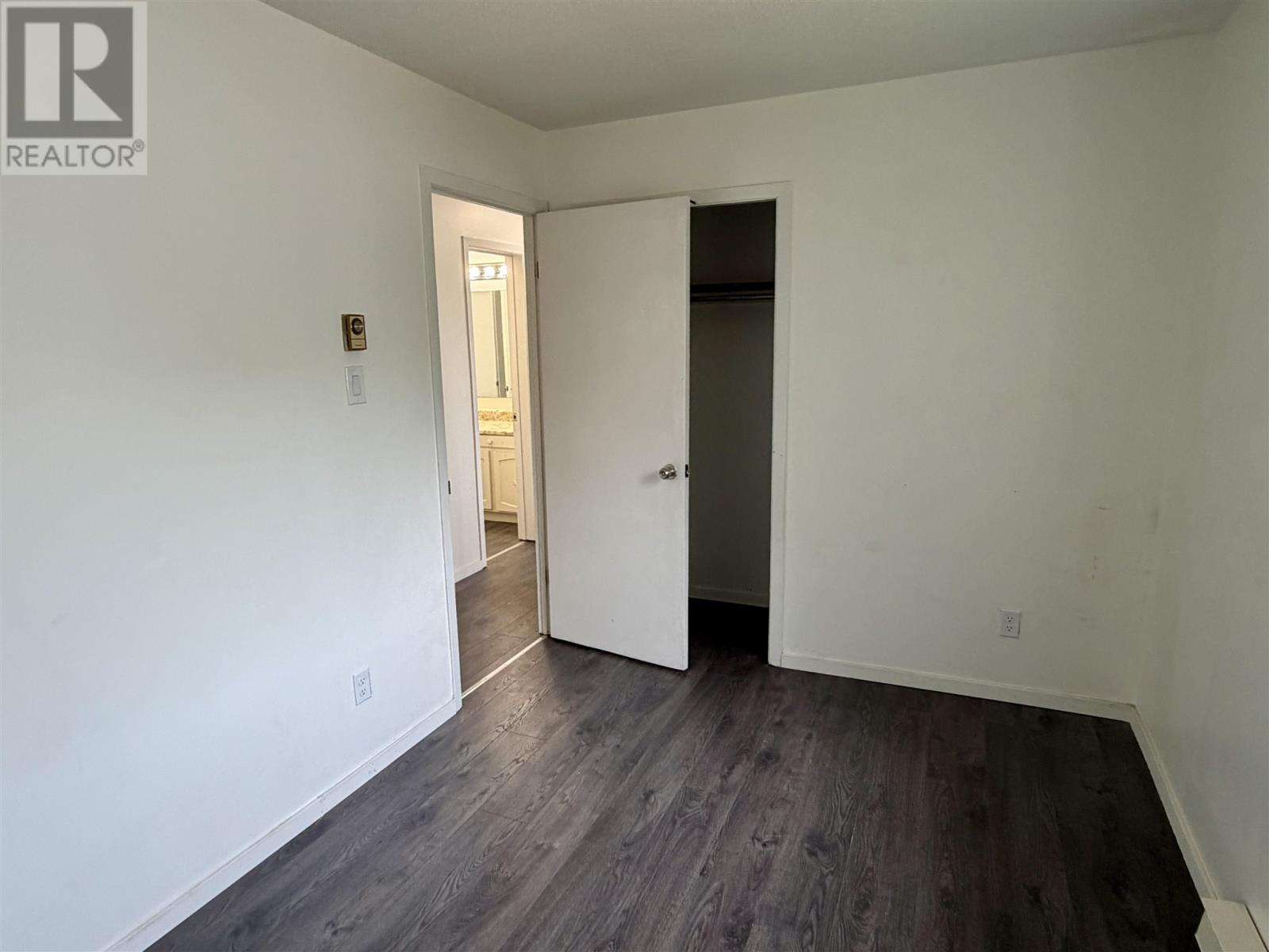 9 Lisbon Rd Property Photo 17