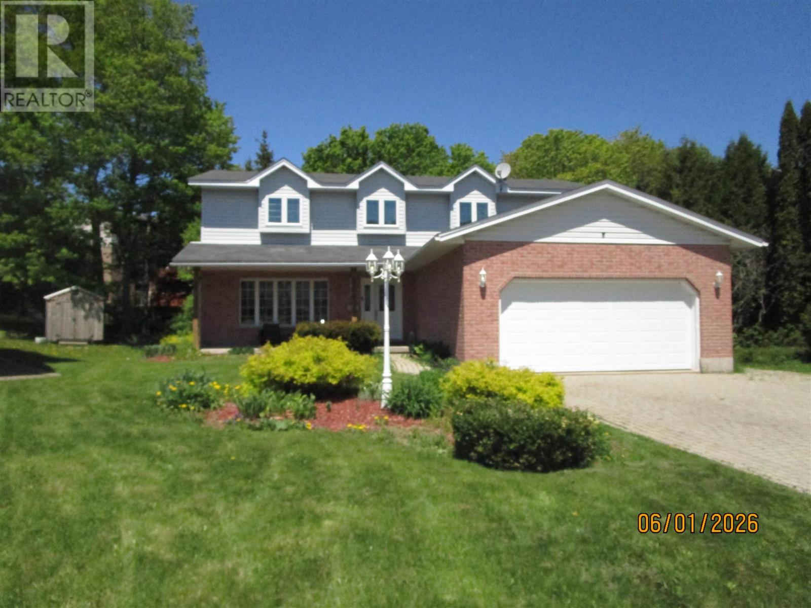 27 Plummer Ct Property Photo 1