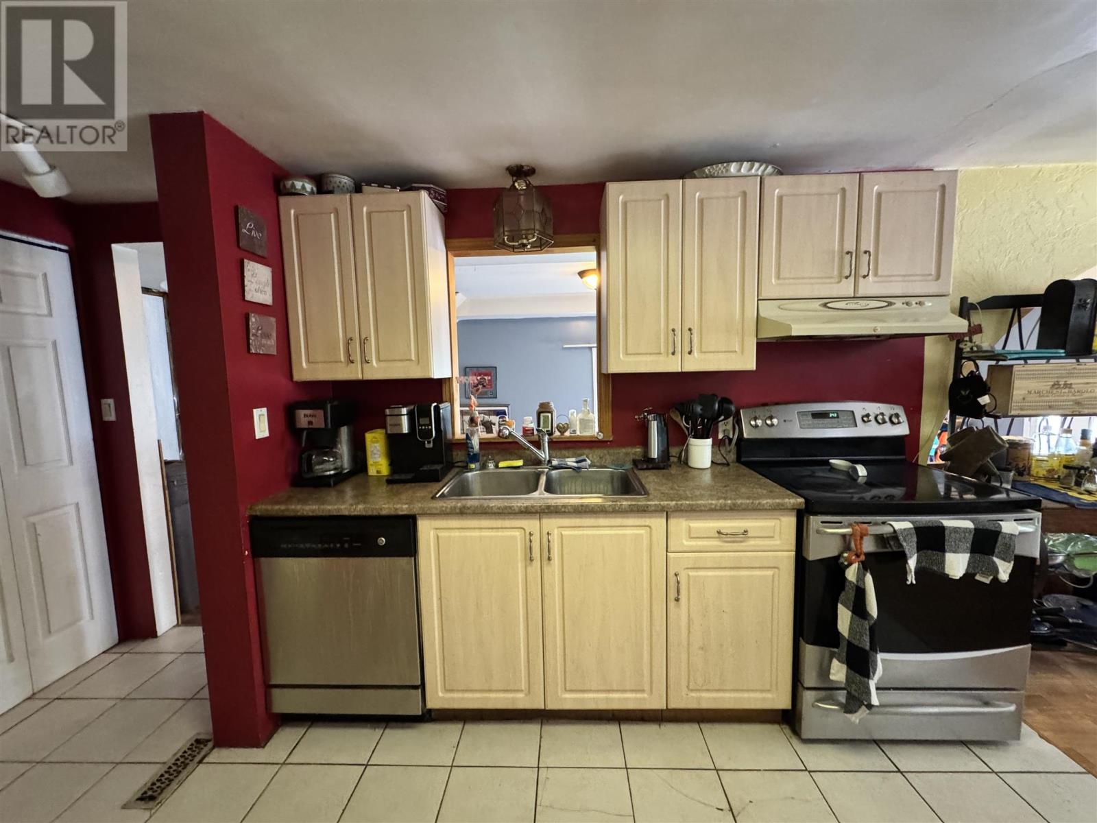 116 Devon Rd Property Photo 12
