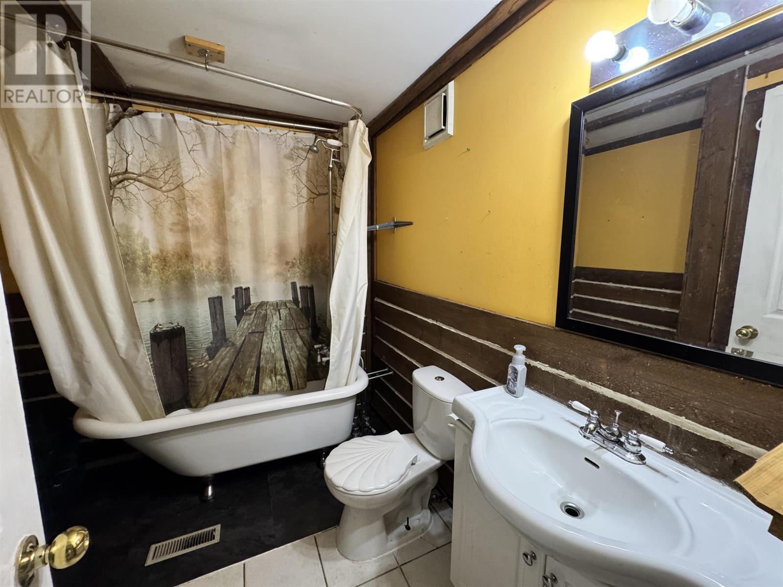 116 Devon Rd Property Photo 23