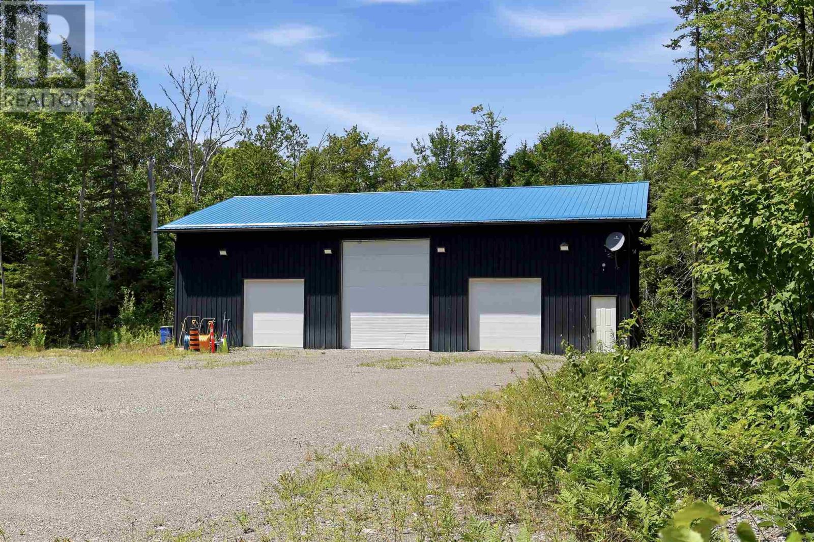 1363 Caribou Rd Property Photo 2