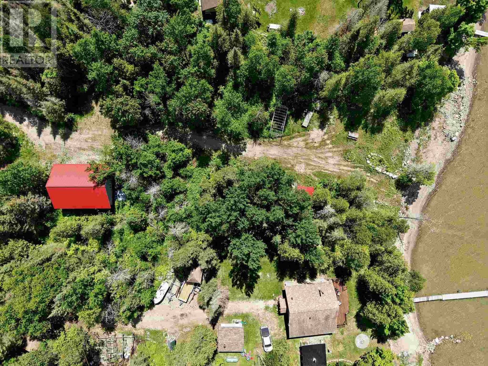 5443 Ellwood Blvd Property Photo 8