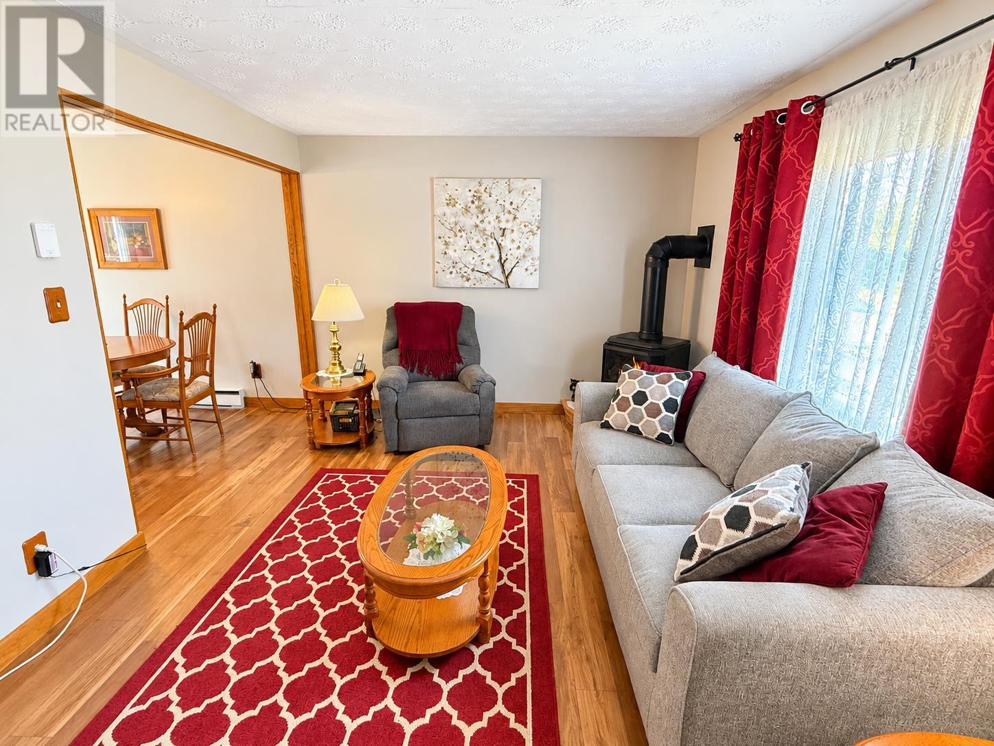 223a Ottawa Ave Property Photo 5