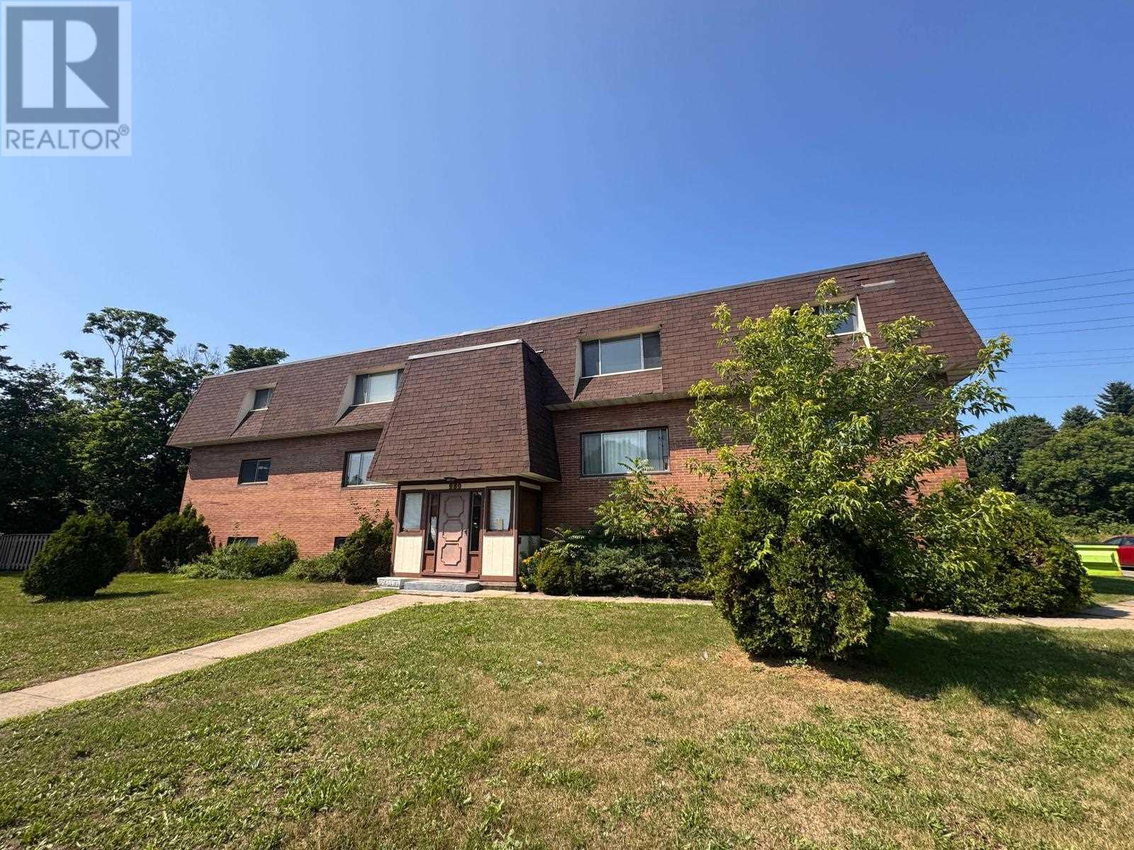 980 Wellington St E Property Photo 1