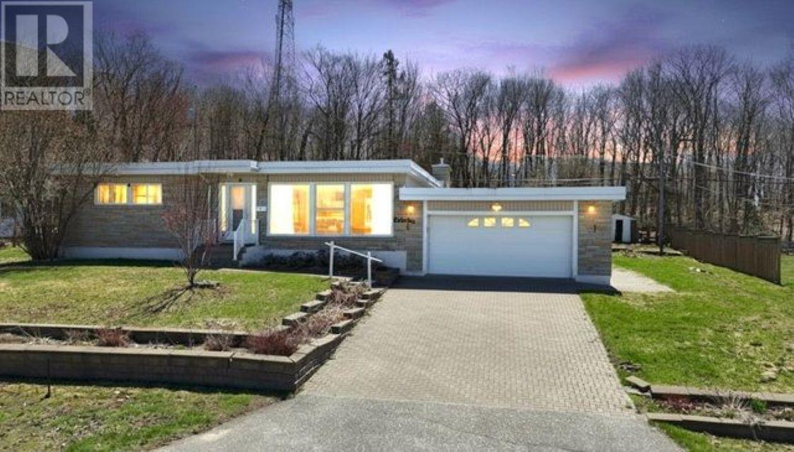 25 Gillanders Rd Property Photo 2