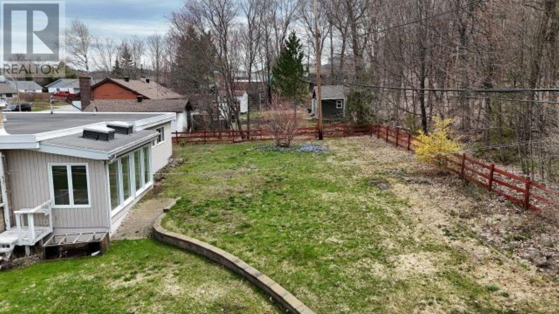 25 Gillanders Rd Property Photo 7