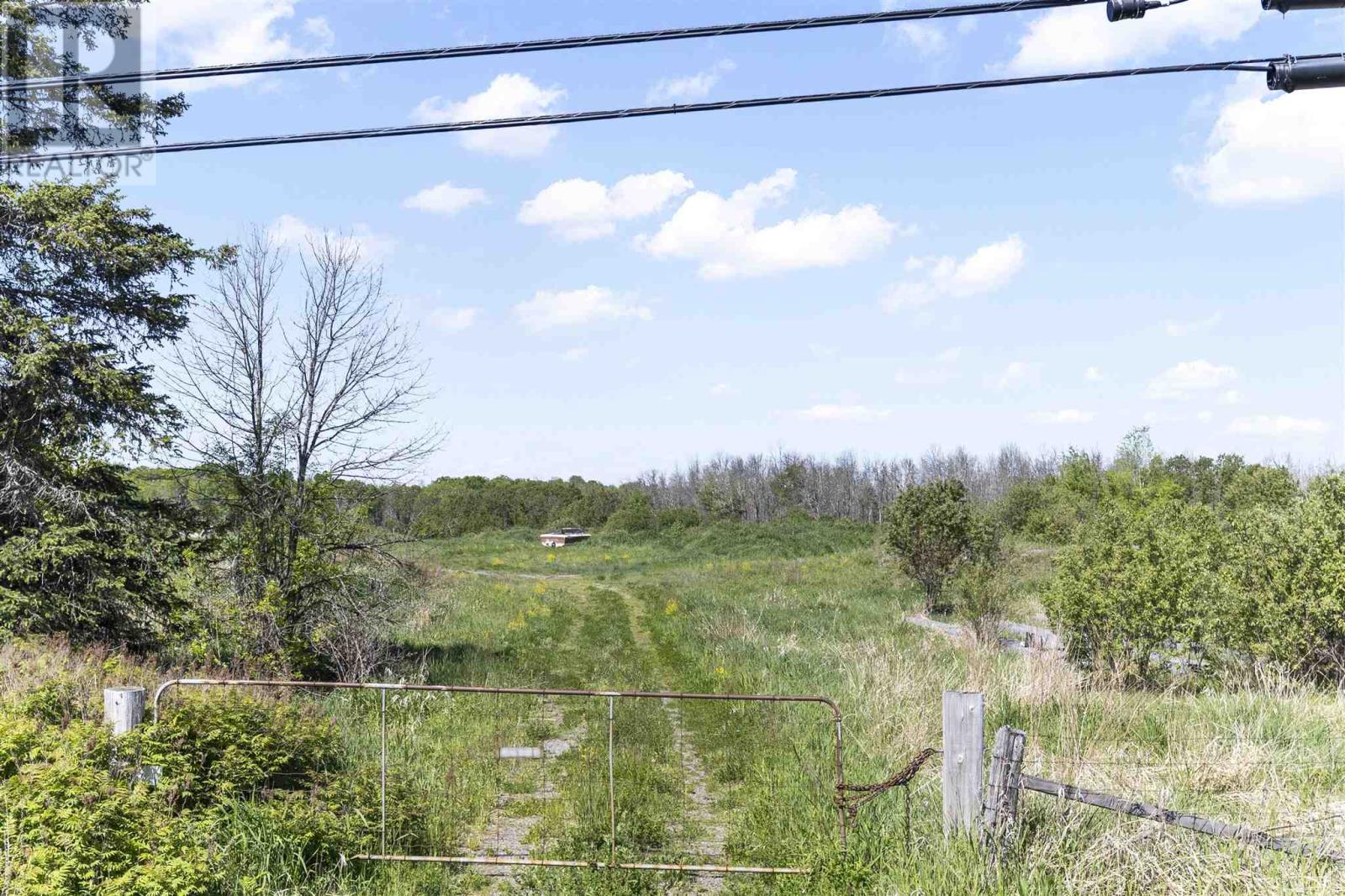 4429 Highway 17 Property Photo 1