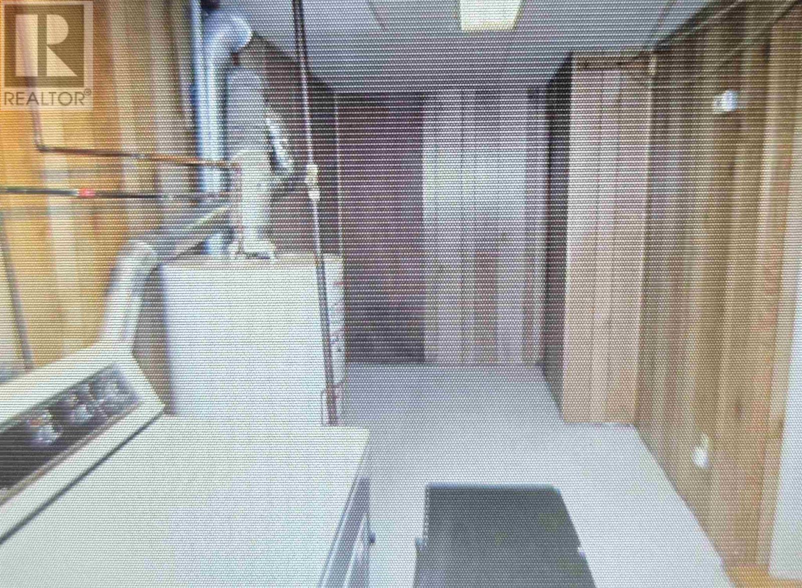 190 Axmith Ave Property Photo 19
