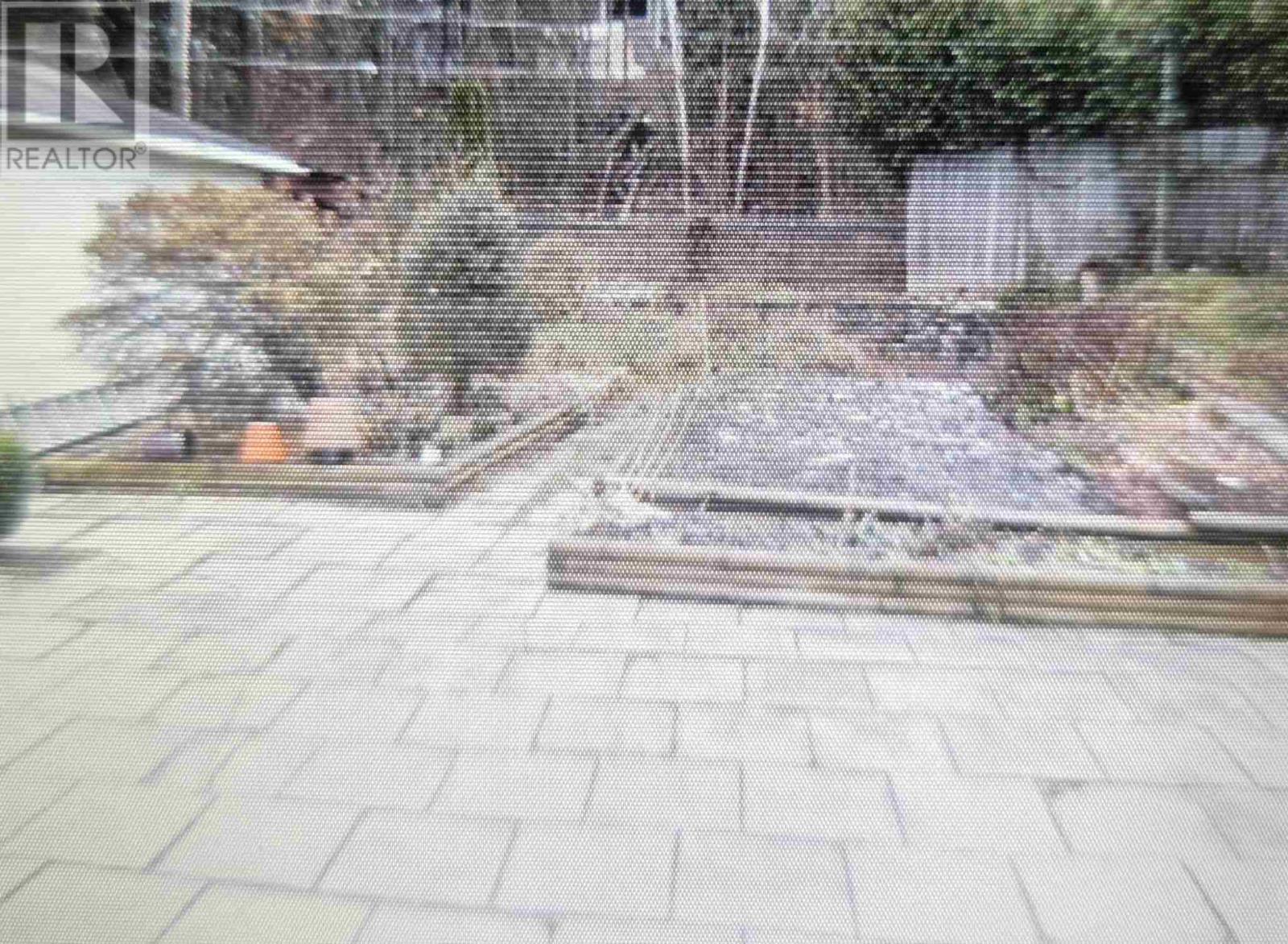 190 Axmith Ave Property Photo 21