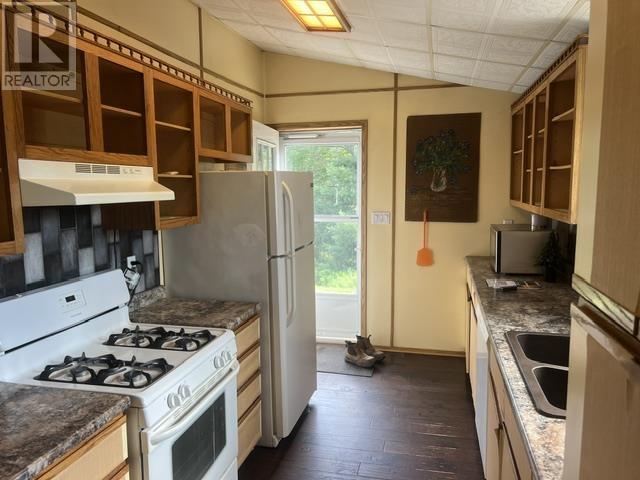 575 Granary Lake Rd Property Photo 2