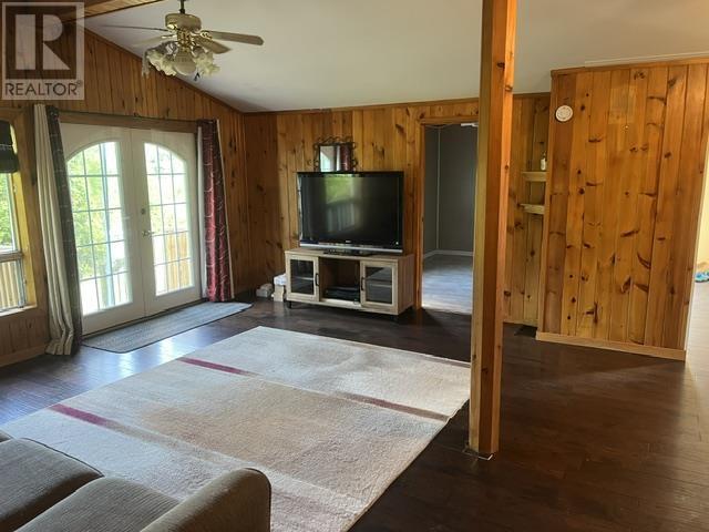 575 Granary Lake Rd Property Photo 5