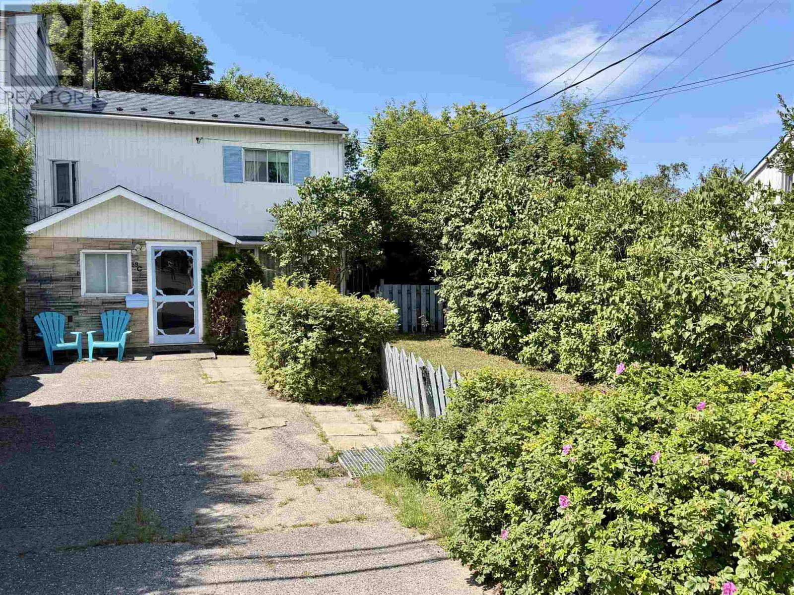 89C Spruce AVE