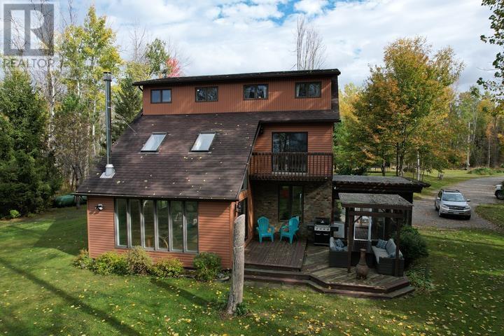 200 Watson Rd Property Photo 1