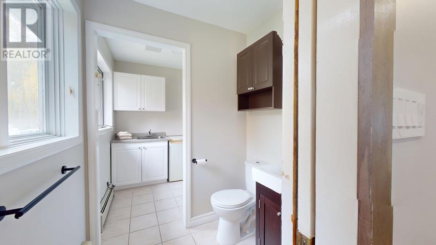 200 Watson Rd Property Photo 21
