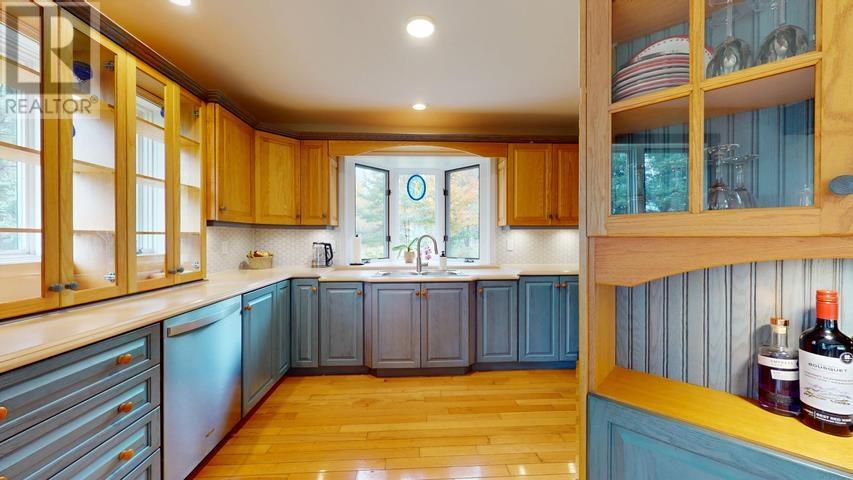 200 Watson Rd Property Photo 26