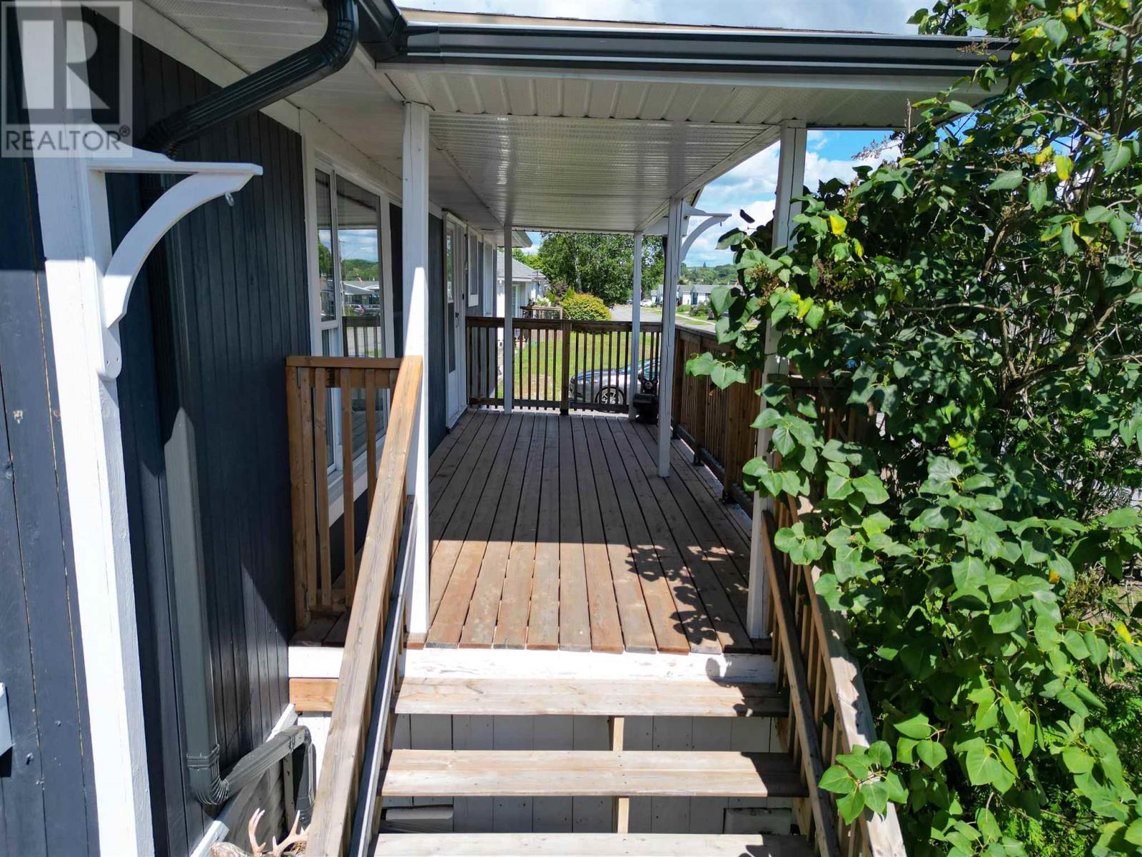 44 Axmith Ave Property Photo 30