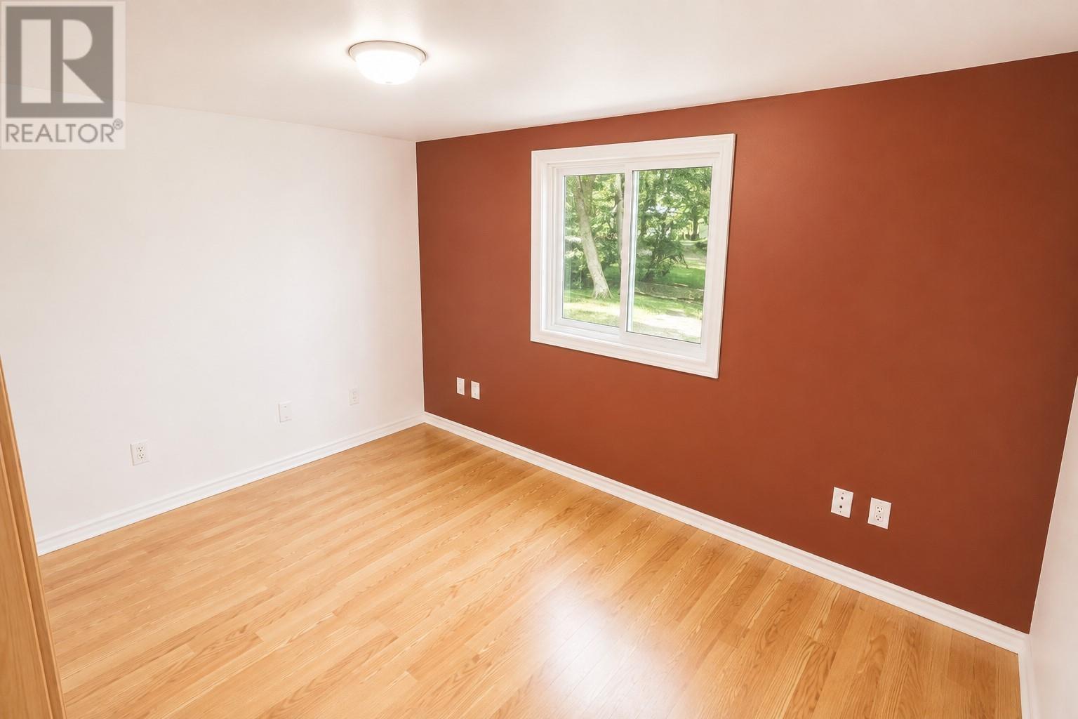 25 Hess St Property Photo 10