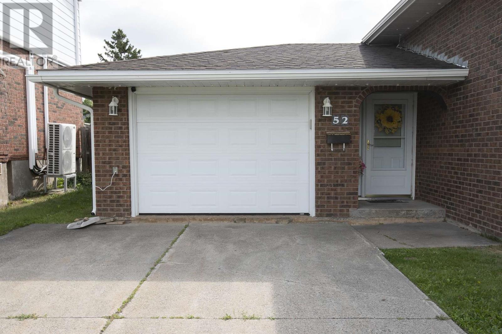52 Danby Rd Property Photo 4