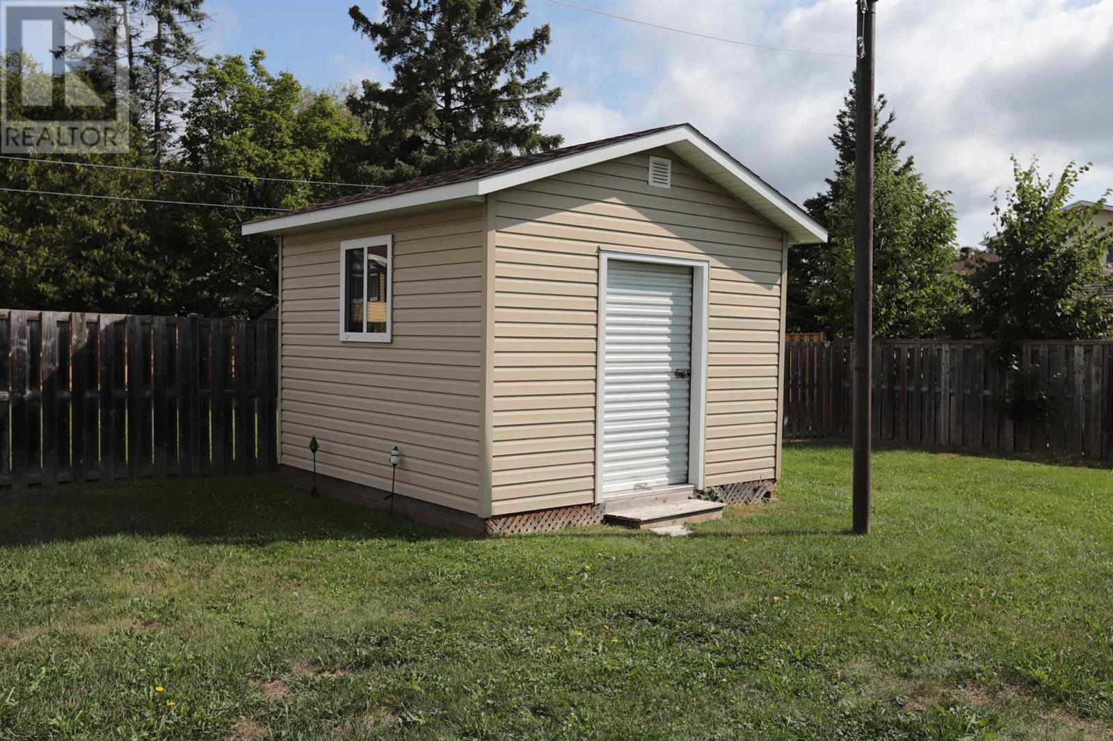52 Danby Rd Property Photo 11
