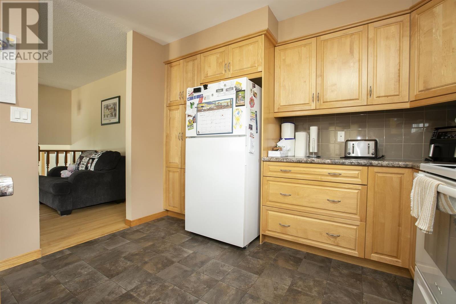 52 Danby Rd Property Photo 21