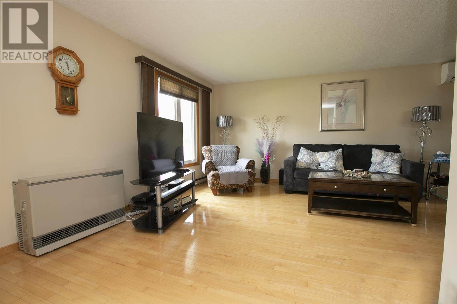52 Danby Rd Property Photo 24
