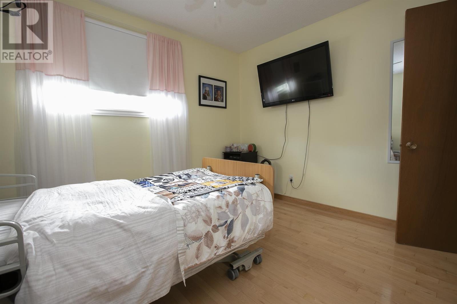 52 Danby Rd Property Photo 37