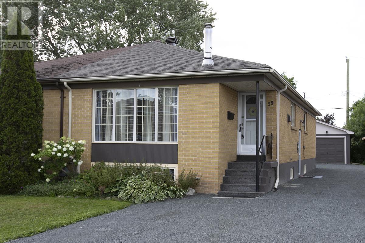 59 Paladin AVE
