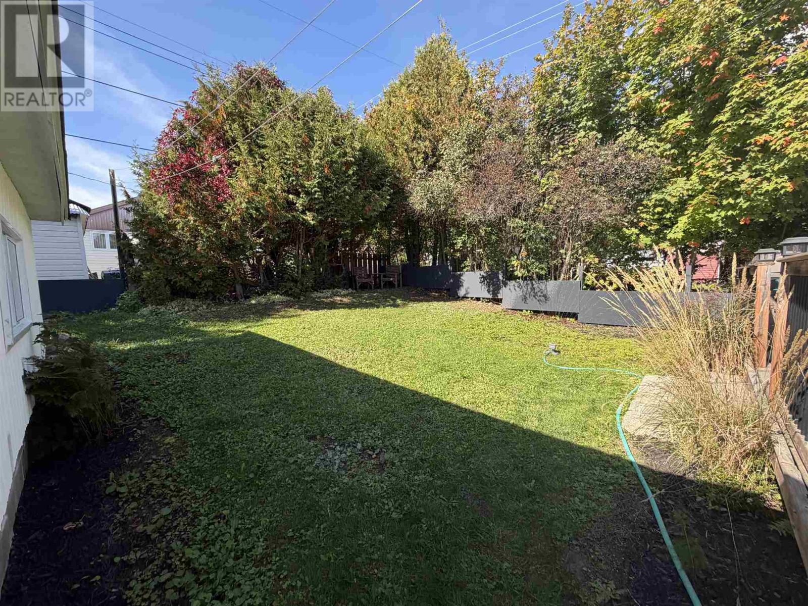 74 Roman Ave Property Photo 4